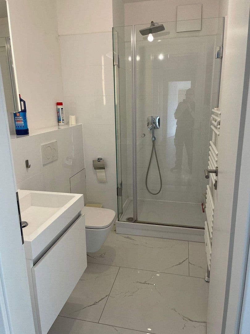 Pronájem bytu 5+1 130 m², Berlin, Berlín Pronájem bytu 5+1 130 m², Berlin, Berlín