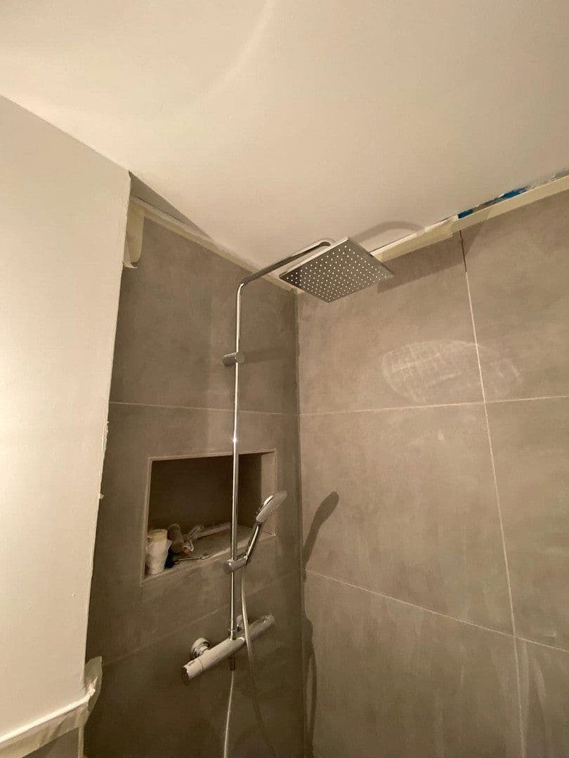 Pronájem bytu 4+1 98 m², Saarstraße 2, Lahr/Schwarzwald, Bádensko-Württembersko Pronájem bytu 4+1 98 m², Saarstraße 2, Lahr/Schwarzwald, Bádensko-Württembersko