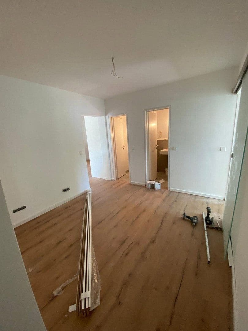 Pronájem bytu 4+1 98 m², Saarstraße 2, Lahr/Schwarzwald, Bádensko-Württembersko Pronájem bytu 4+1 98 m², Saarstraße 2, Lahr/Schwarzwald, Bádensko-Württembersko