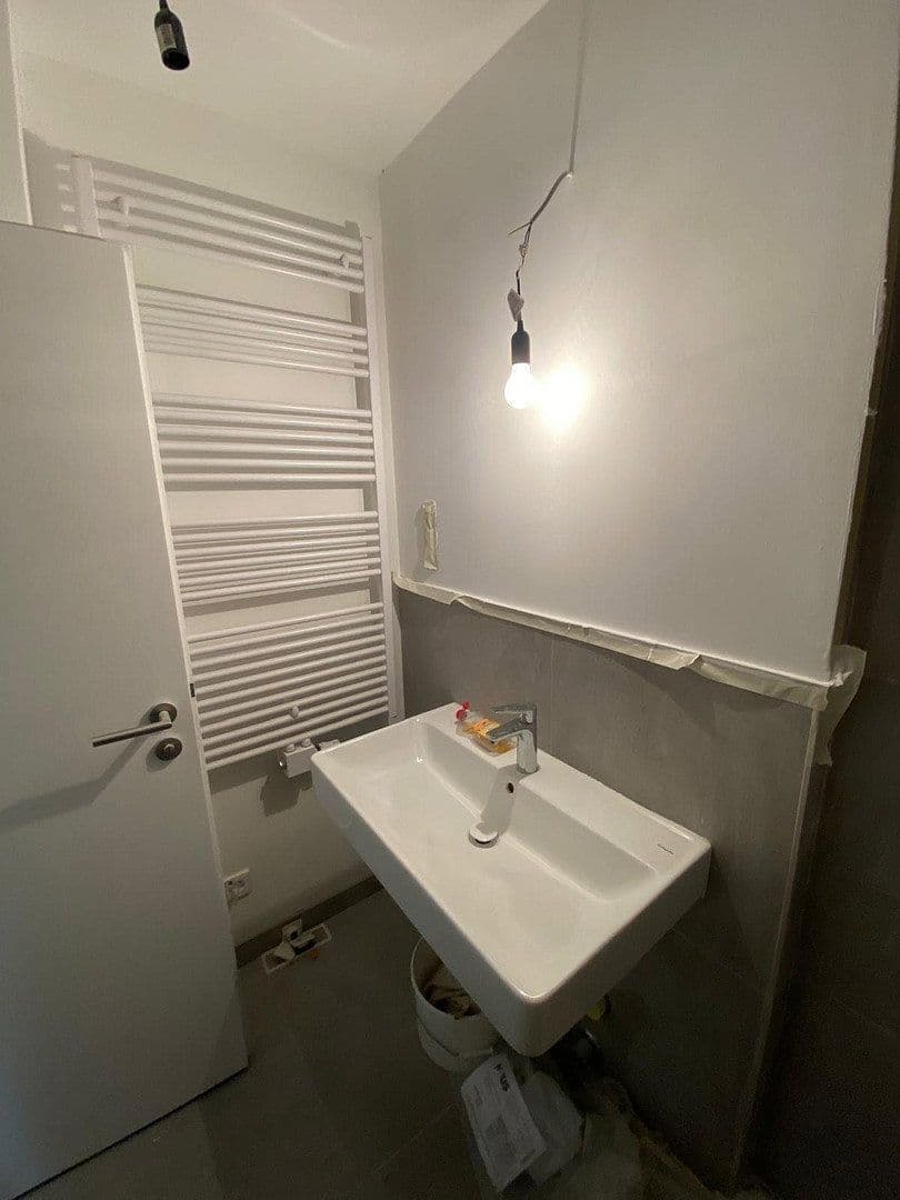 Pronájem bytu 4+1 98 m², Saarstraße 2, Lahr/Schwarzwald, Bádensko-Württembersko Pronájem bytu 4+1 98 m², Saarstraße 2, Lahr/Schwarzwald, Bádensko-Württembersko