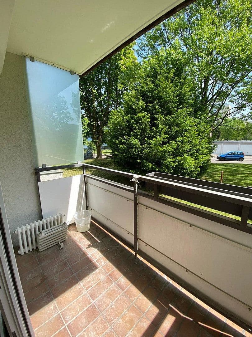 Pronájem bytu 4+1 98 m², Saarstraße 2, Lahr/Schwarzwald, Bádensko-Württembersko Pronájem bytu 4+1 98 m², Saarstraße 2, Lahr/Schwarzwald, Bádensko-Württembersko