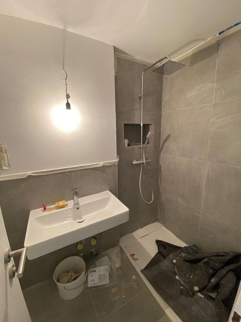Pronájem bytu 4+1 98 m², Saarstraße 2, Lahr/Schwarzwald, Bádensko-Württembersko Pronájem bytu 4+1 98 m², Saarstraße 2, Lahr/Schwarzwald, Bádensko-Württembersko