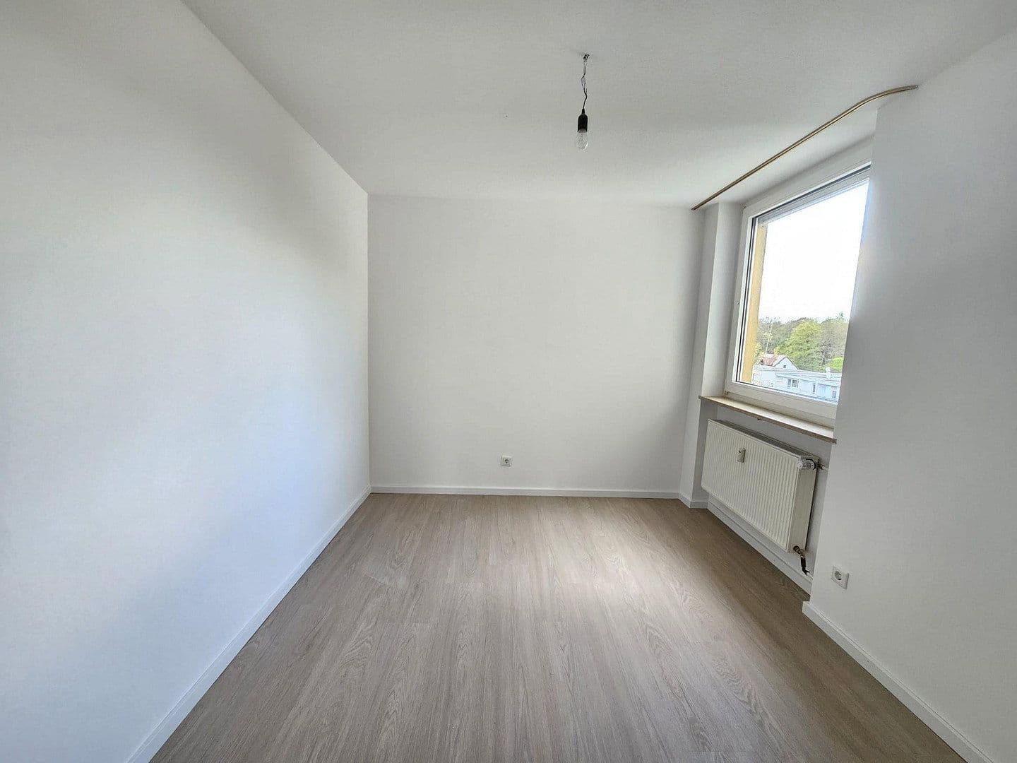 Prodej bytu 3+1 73 m², Göthering 30, Stein, Bavorsko Prodej bytu 3+1 73 m², Göthering 30, Stein, Bavorsko