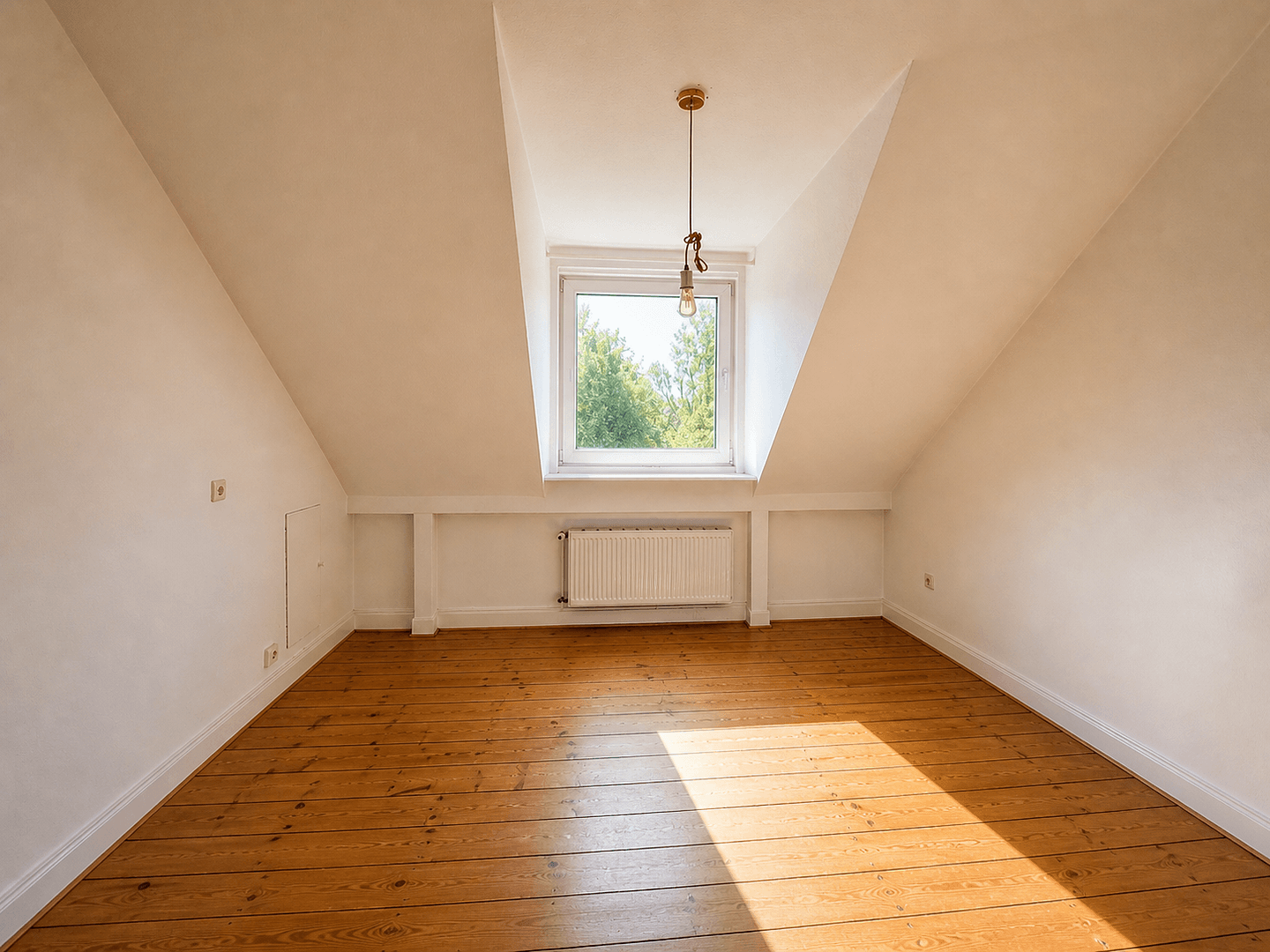Pronájem bytu 2+kk 69 m², Kiel, Šlesvicko-Holštýnsko Pronájem bytu 2+kk 69 m², Kiel, Šlesvicko-Holštýnsko