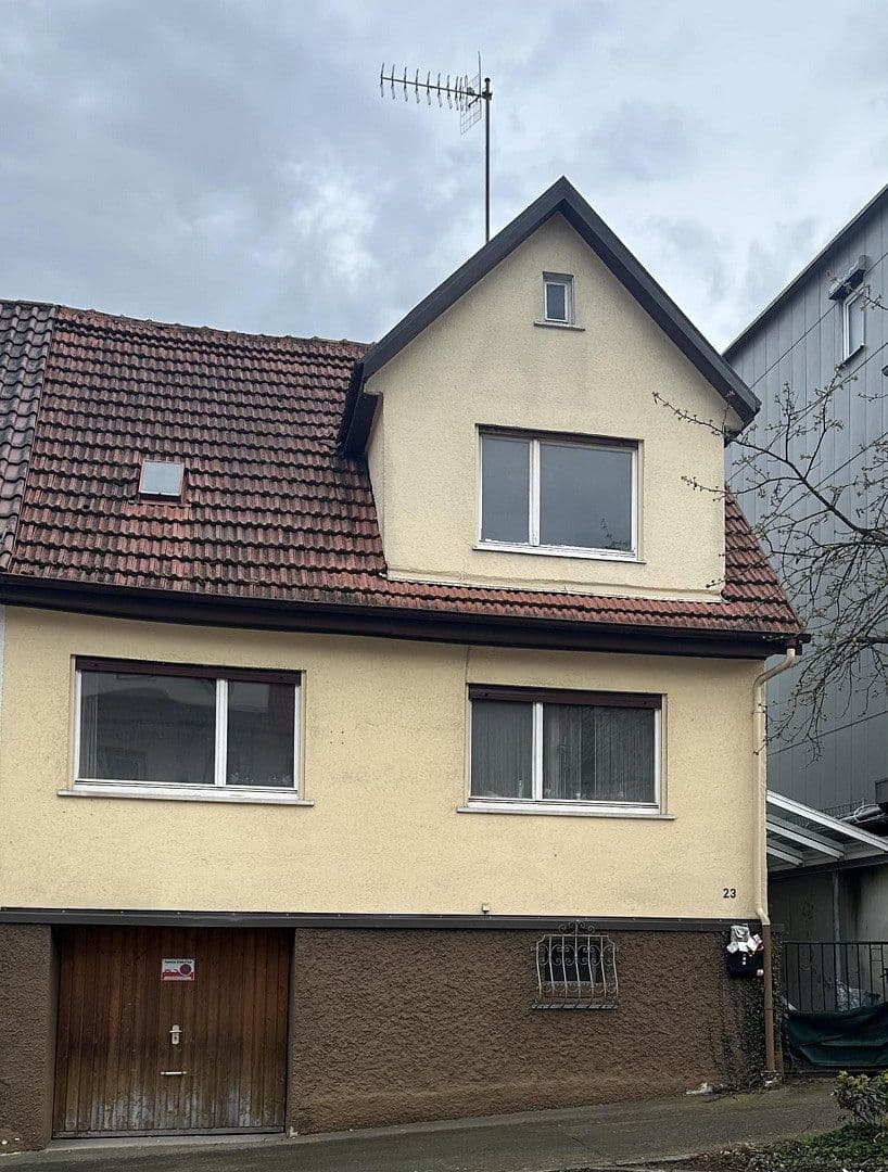 Prodej domu 116 m², pozemek 225 m², Albstadt, Bádensko-Württembersko Prodej domu 116 m², pozemek 225 m², Albstadt, Bádensko-Württembersko