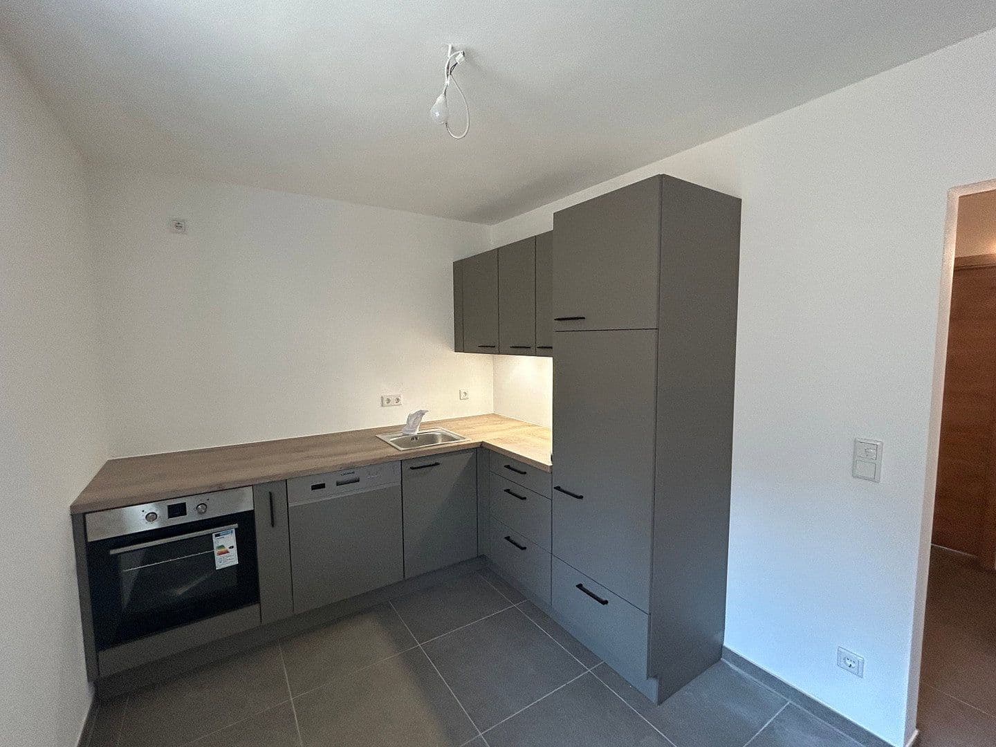 Pronájem kanceláře 456 m², Glanegger Straße, Grödig, Salcbursko Pronájem kanceláře 456 m², Glanegger Straße, Grödig, Salcbursko