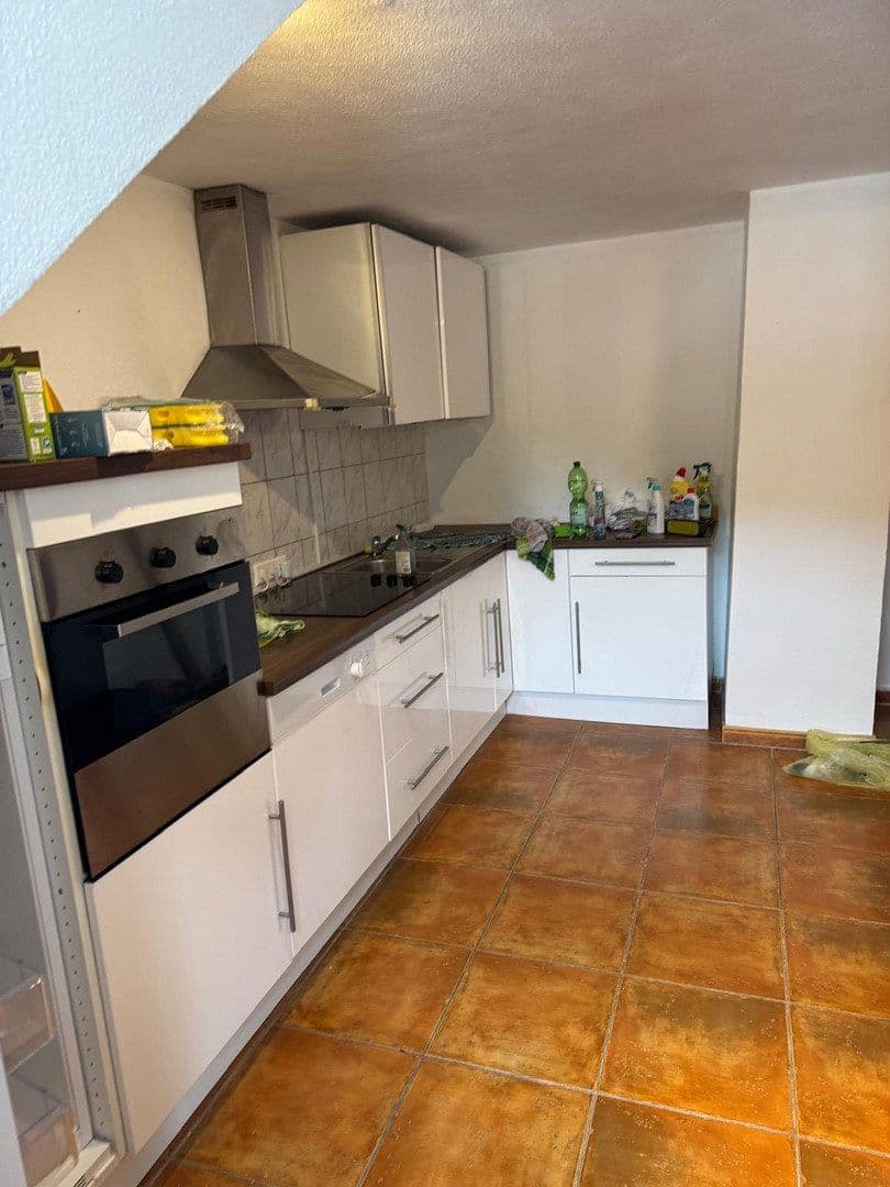 Pronájem bytu 2+kk 50 m², Bad Urach, Bádensko-Württembersko Pronájem bytu 2+kk 50 m², Bad Urach, Bádensko-Württembersko