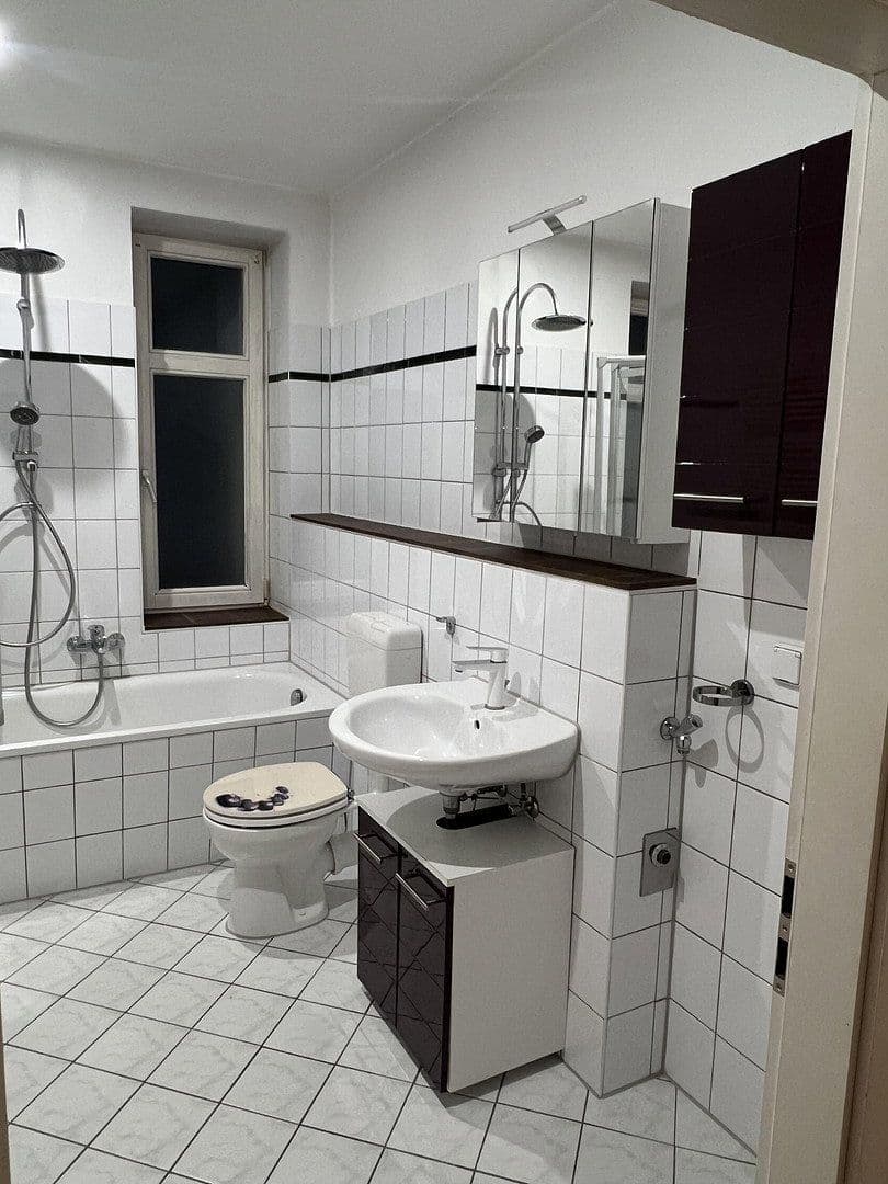 Pronájem bytu 2+1 52 m², Berlin - Treptow, Berlín Pronájem bytu 2+1 52 m², Berlin - Treptow, Berlín