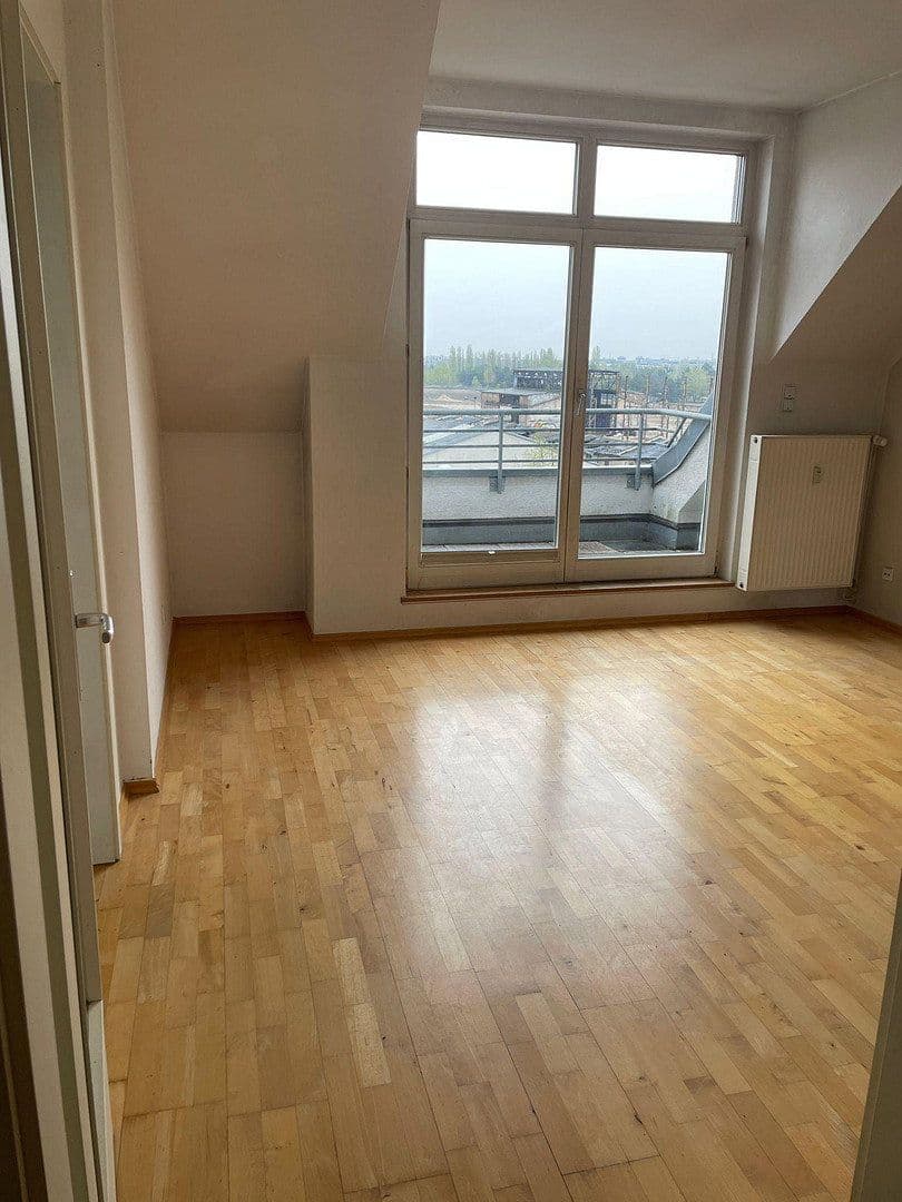 Pronájem bytu 2+1 52 m², Berlin - Treptow, Berlín Pronájem bytu 2+1 52 m², Berlin - Treptow, Berlín