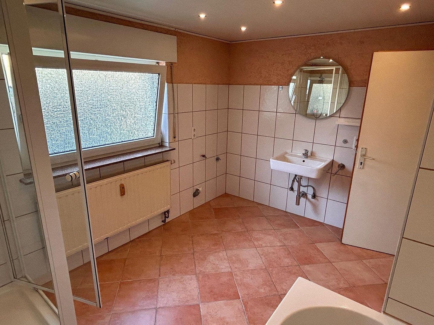 Prodej domu 153 m², pozemek 245 m², Georg-Fröba-Straße 16, Alsbach-Hähnlein, Hessen Prodej domu 153 m², pozemek 245 m², Georg-Fröba-Straße 16, Alsbach-Hähnlein, Hessen