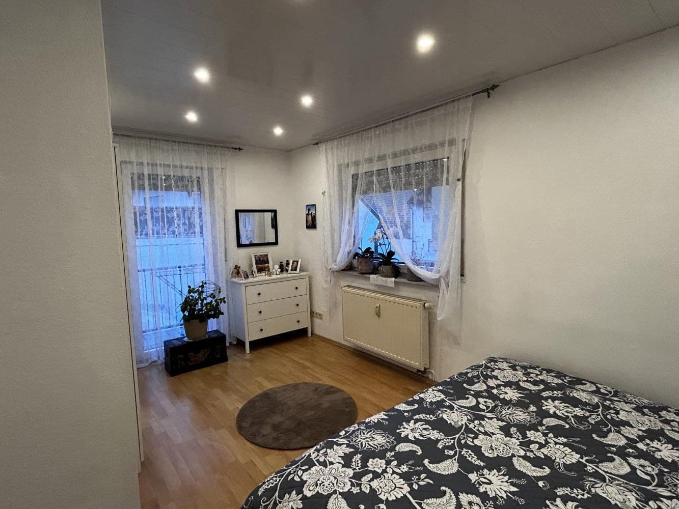 Prodej domu 153 m², pozemek 245 m², Georg-Fröba-Straße 16, Alsbach-Hähnlein, Hessen Prodej domu 153 m², pozemek 245 m², Georg-Fröba-Straße 16, Alsbach-Hähnlein, Hessen