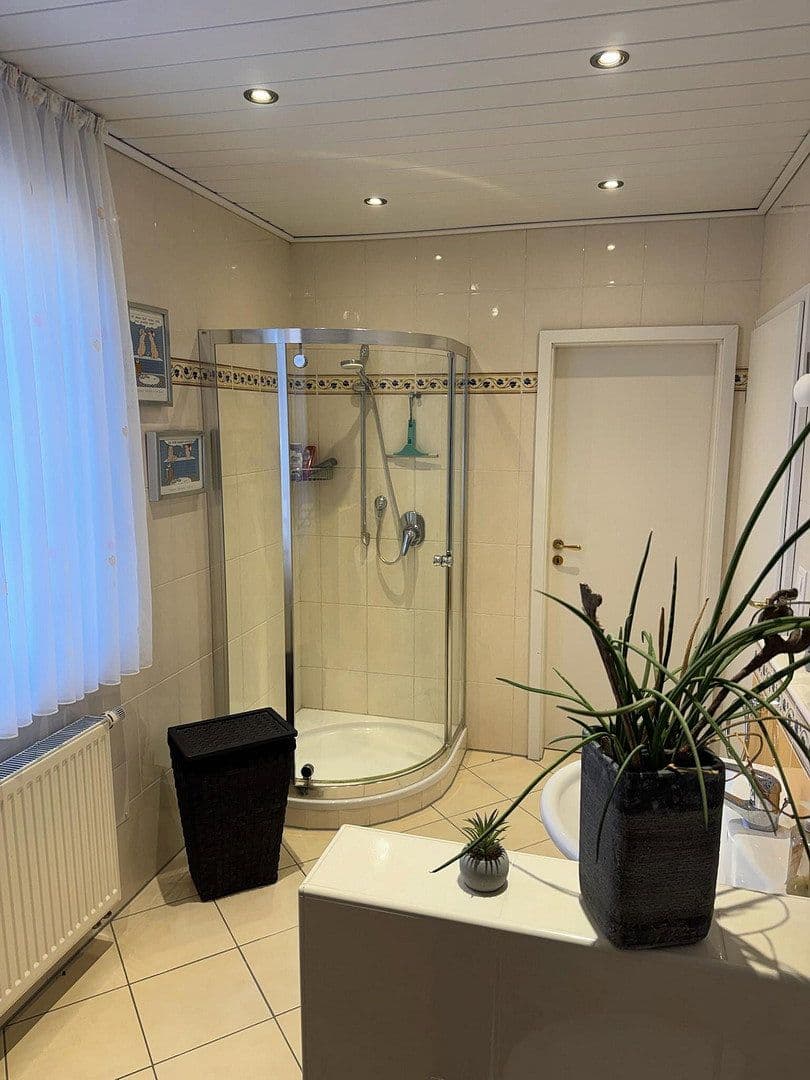 Prodej domu 114 m², pozemek 439 m², Nordwalde, Severní Porýní-Vestfálsko Prodej domu 114 m², pozemek 439 m², Nordwalde, Severní Porýní-Vestfálsko