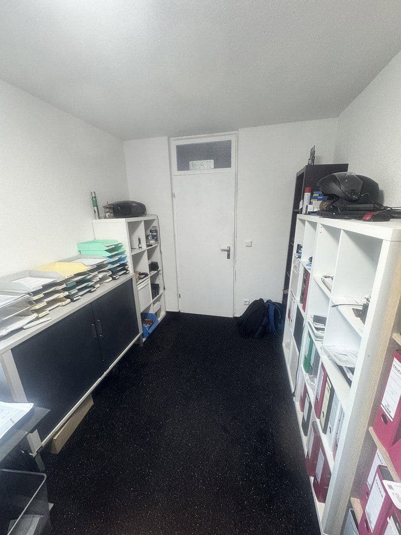 Prodej domu 154 m², pozemek 254 m², Walther-Rathnau-Straße 31, Pforzheim, Bádensko-Württembersko Prodej domu 154 m², pozemek 254 m², Walther-Rathnau-Straße 31, Pforzheim, Bádensko-Württembersko