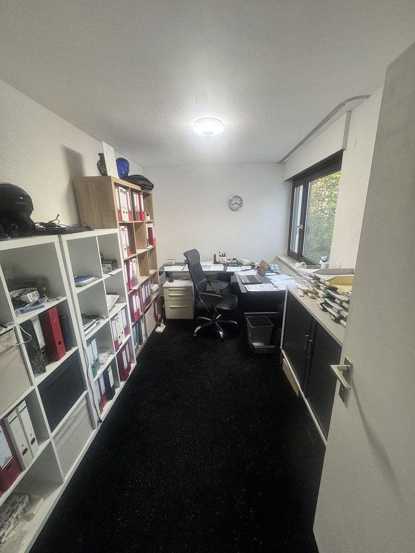 Prodej domu 154 m², pozemek 254 m², Walther-Rathnau-Straße 31, Pforzheim, Bádensko-Württembersko Prodej domu 154 m², pozemek 254 m², Walther-Rathnau-Straße 31, Pforzheim, Bádensko-Württembersko