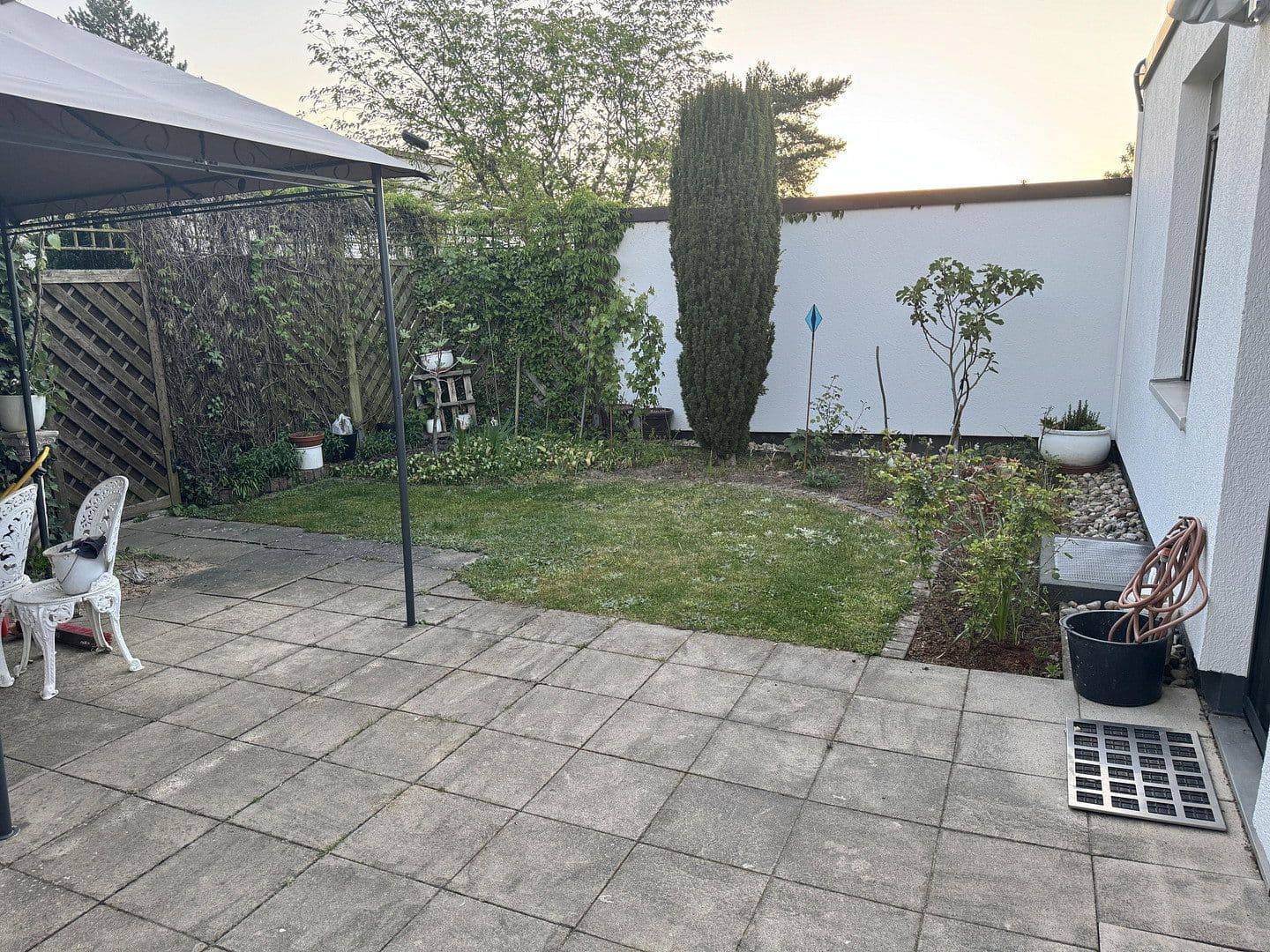 Prodej domu 154 m², pozemek 254 m², Walther-Rathnau-Straße 31, Pforzheim, Bádensko-Württembersko Prodej domu 154 m², pozemek 254 m², Walther-Rathnau-Straße 31, Pforzheim, Bádensko-Württembersko