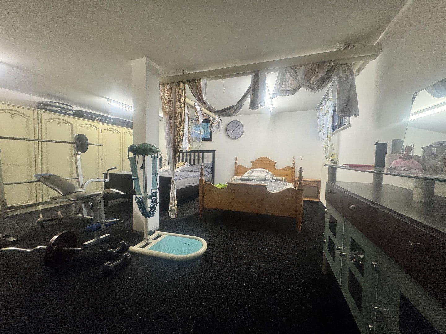 Prodej domu 154 m², pozemek 254 m², Walther-Rathnau-Straße 31, Pforzheim, Bádensko-Württembersko Prodej domu 154 m², pozemek 254 m², Walther-Rathnau-Straße 31, Pforzheim, Bádensko-Württembersko