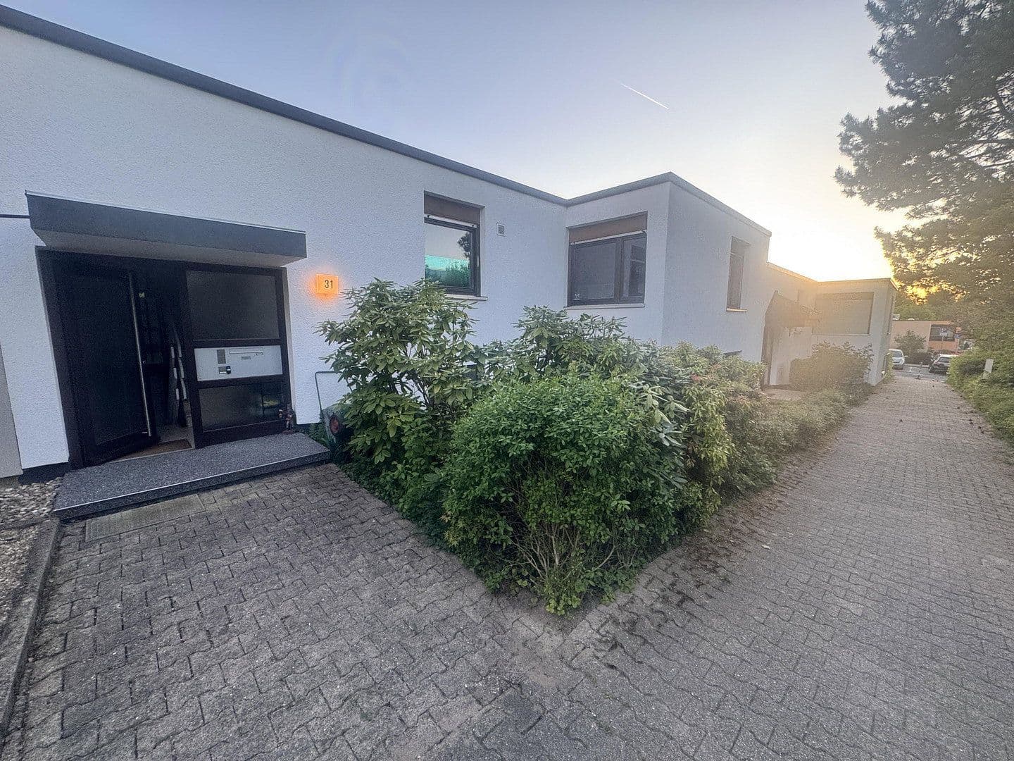 Prodej domu 154 m², pozemek 254 m², Walther-Rathnau-Straße 31, Pforzheim, Bádensko-Württembersko Prodej domu 154 m², pozemek 254 m², Walther-Rathnau-Straße 31, Pforzheim, Bádensko-Württembersko