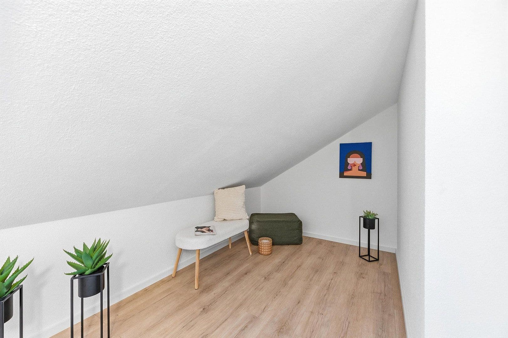 Prodej bytu 3+1 74 m², Ulm, Bádensko-Württembersko Prodej bytu 3+1 74 m², Ulm, Bádensko-Württembersko