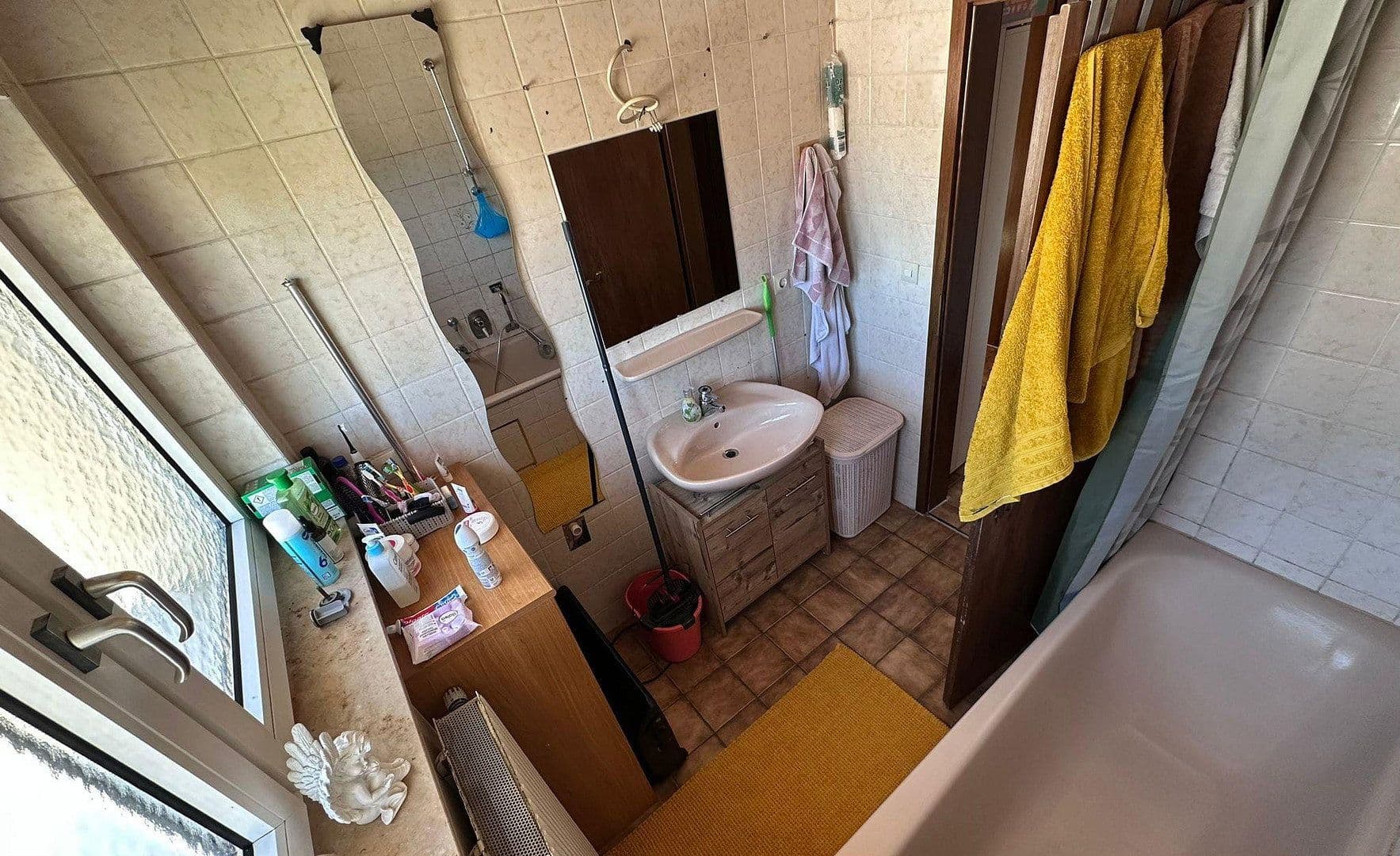 Pronájem bytu 3+1 65 m², Schwäbisch Gmünd, Bádensko-Württembersko Pronájem bytu 3+1 65 m², Schwäbisch Gmünd, Bádensko-Württembersko