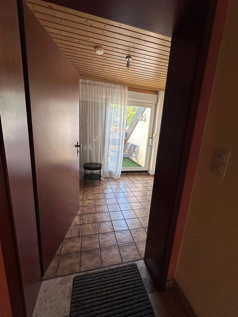 Pronájem bytu 3+1 65 m², Schwäbisch Gmünd, Bádensko-Württembersko Pronájem bytu 3+1 65 m², Schwäbisch Gmünd, Bádensko-Württembersko