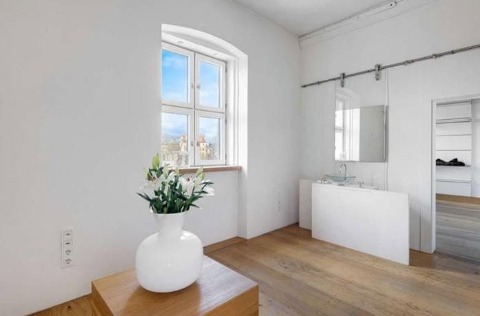 Prodej domu 835 m², pozemek 855 m², Hauptstraße 70, Feucht, Bavorsko Prodej domu 835 m², pozemek 855 m², Hauptstraße 70, Feucht, Bavorsko