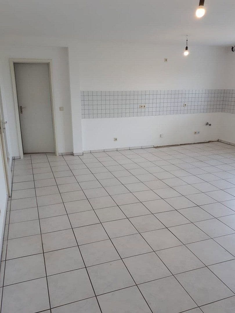 Pronájem bytu 3+1 102 m², Hattingerstr. 574, Bochum, Severní Porýní-Vestfálsko Pronájem bytu 3+1 102 m², Hattingerstr. 574, Bochum, Severní Porýní-Vestfálsko