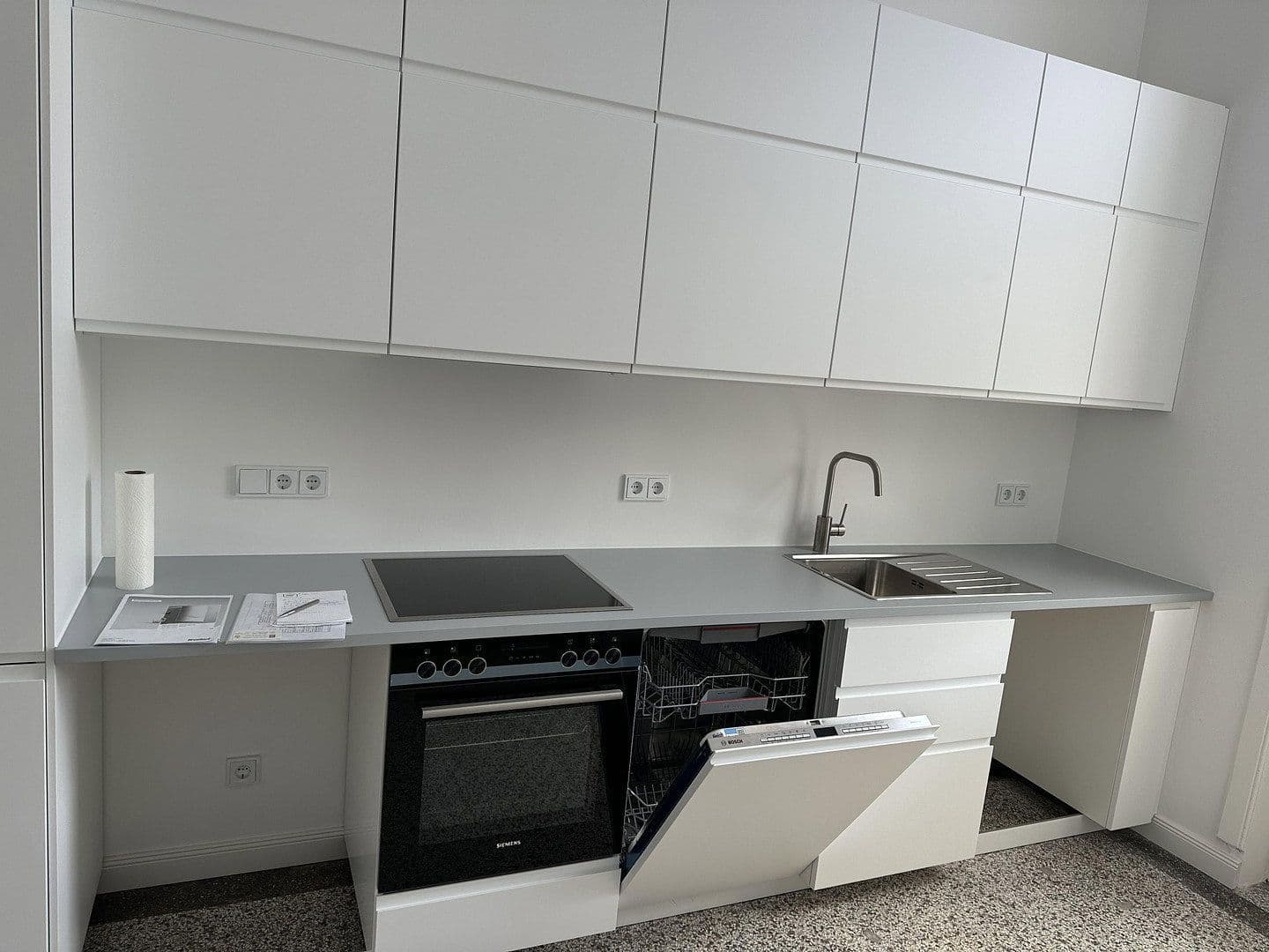 Pronájem bytu 5+1 125 m², Wiesbaden, Hessen Pronájem bytu 5+1 125 m², Wiesbaden, Hessen