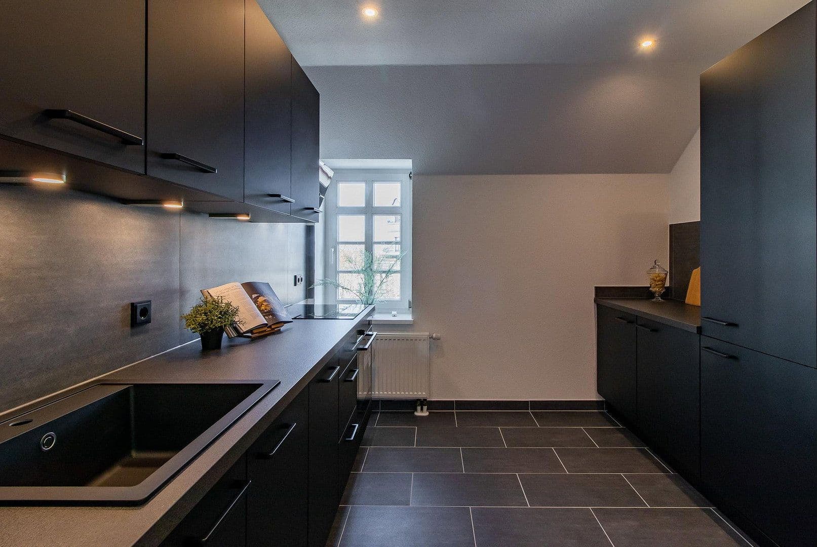 Prodej bytu 2+1 57 m², Chemnitz, Sasko Prodej bytu 2+1 57 m², Chemnitz, Sasko