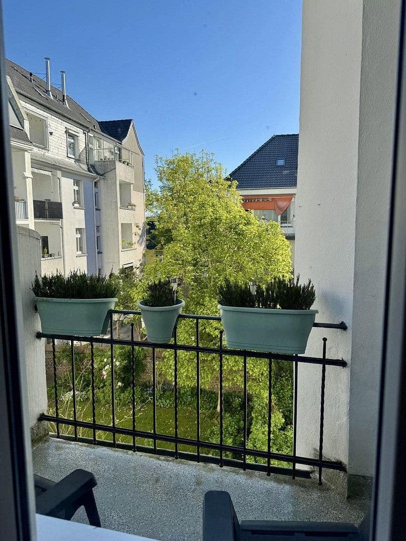 Pronájem bytu 4+1 100 m², Stieglitzstr., Wuppertal, Severní Porýní-Vestfálsko Pronájem bytu 4+1 100 m², Stieglitzstr., Wuppertal, Severní Porýní-Vestfálsko