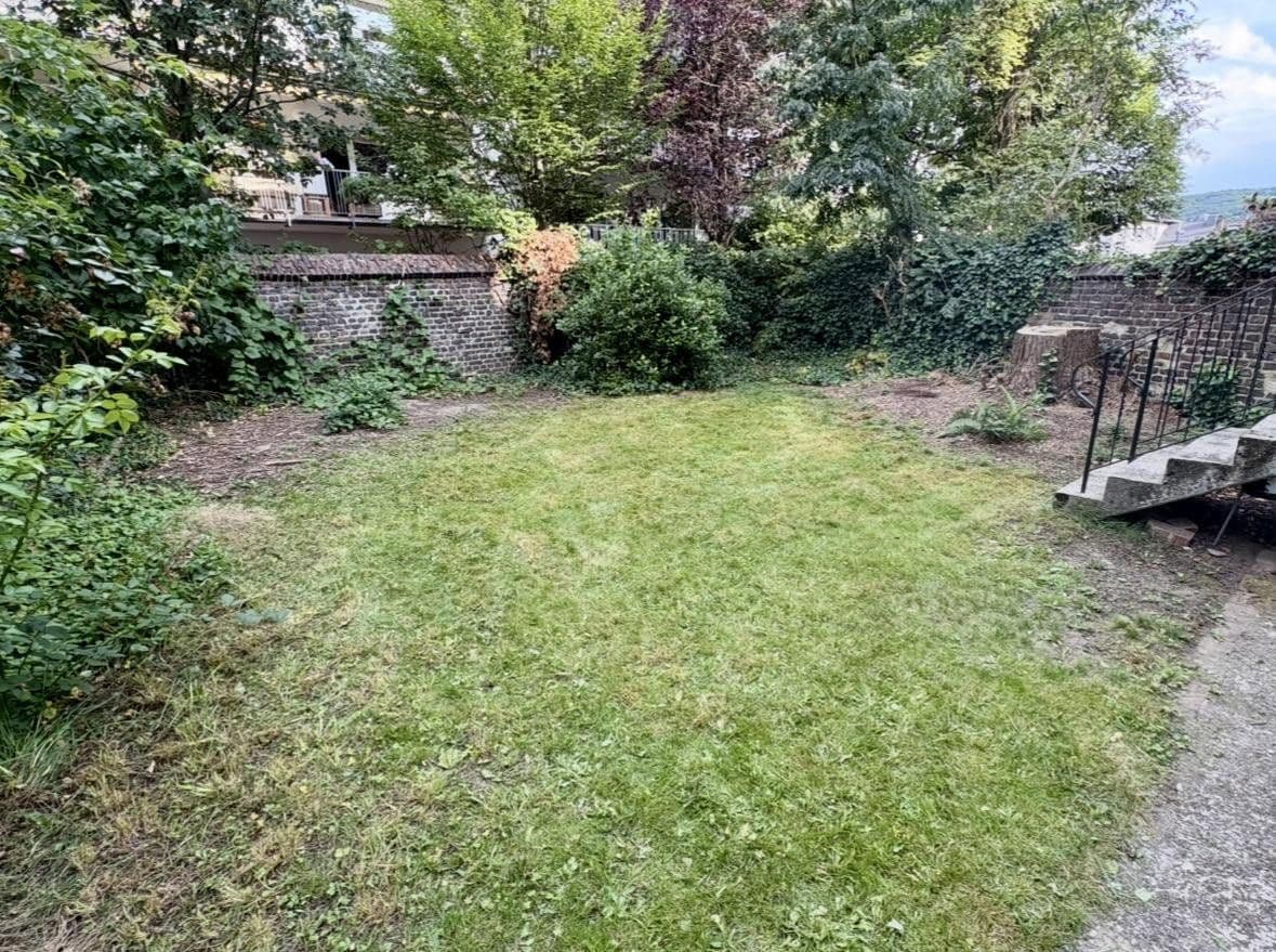 Pronájem bytu 4+1 100 m², Stieglitzstr., Wuppertal, Severní Porýní-Vestfálsko Pronájem bytu 4+1 100 m², Stieglitzstr., Wuppertal, Severní Porýní-Vestfálsko