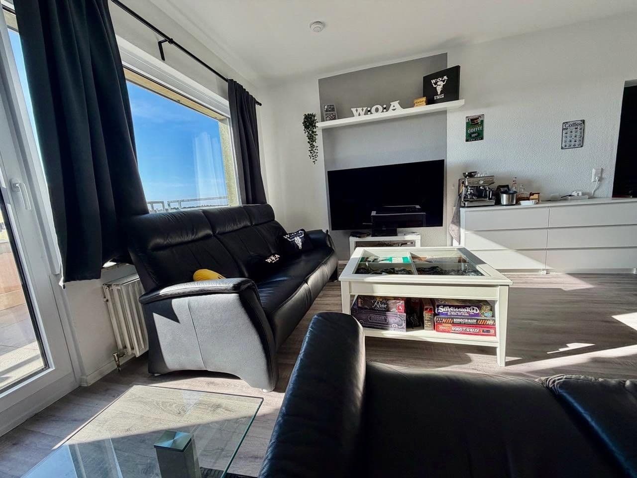 Pronájem bytu 4+1 93 m², Berliner Ring 40, Burgdorf, Dolní Sasko Pronájem bytu 4+1 93 m², Berliner Ring 40, Burgdorf, Dolní Sasko