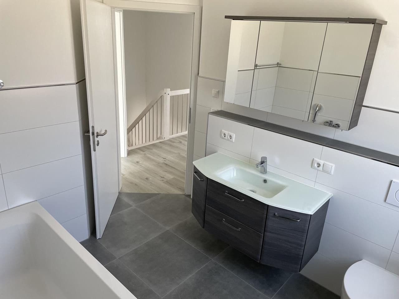 Prodej domu 130 m², pozemek 260 m², Litzendorf, Bavorsko Prodej domu 130 m², pozemek 260 m², Litzendorf, Bavorsko
