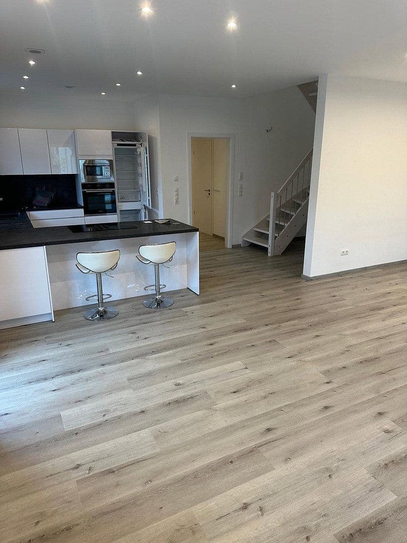 Prodej domu 130 m², pozemek 260 m², Litzendorf, Bavorsko Prodej domu 130 m², pozemek 260 m², Litzendorf, Bavorsko