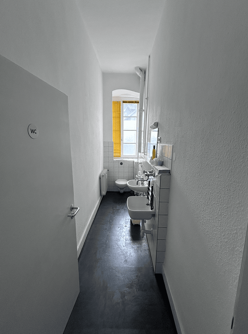 Pronájem kanceláře 830 m², Am Kurgarten 7, St. Blasien, Bádensko-Württembersko Pronájem kanceláře 830 m², Am Kurgarten 7, St. Blasien, Bádensko-Württembersko