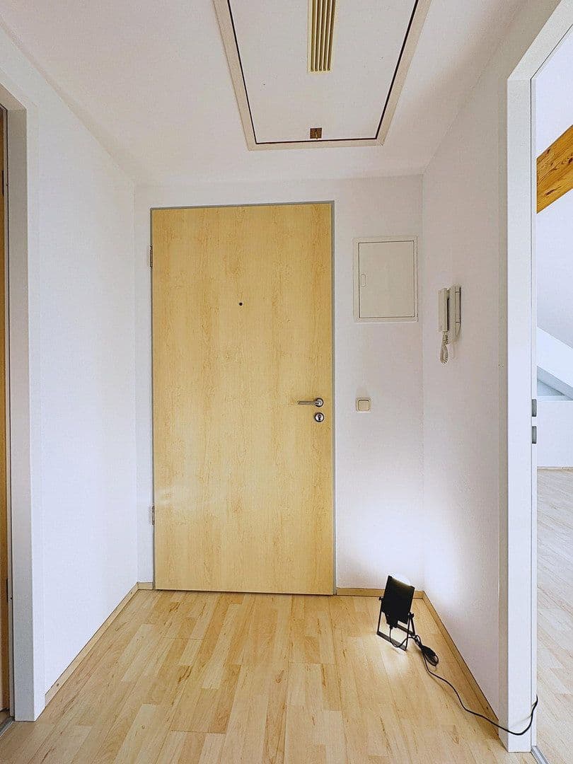 Pronájem bytu 2+1 51 m², Landsham bei Kirchheim, Bavorsko Pronájem bytu 2+1 51 m², Landsham bei Kirchheim, Bavorsko