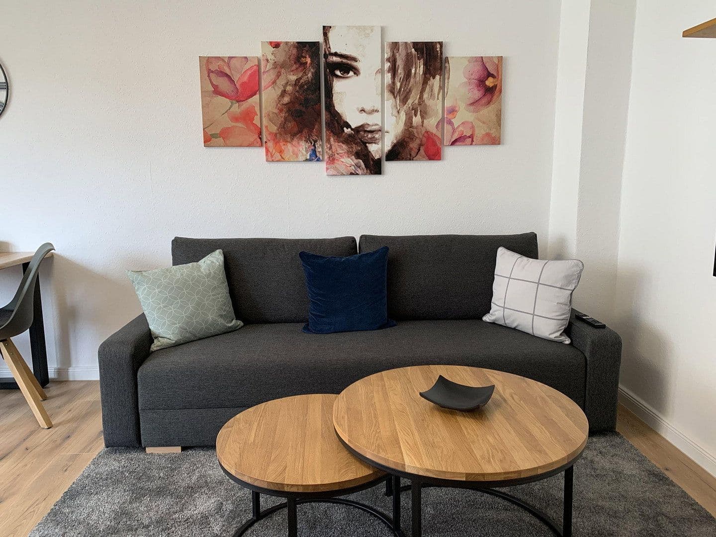 Pronájem bytu 2+1 30 m², Bussilliatweg 14, Hannover, Dolní Sasko Pronájem bytu 2+1 30 m², Bussilliatweg 14, Hannover, Dolní Sasko