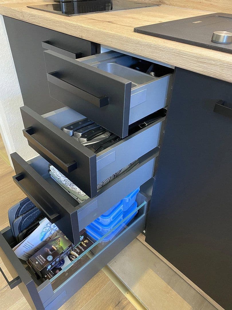 Pronájem bytu 2+1 30 m², Bussilliatweg 14, Hannover, Dolní Sasko Pronájem bytu 2+1 30 m², Bussilliatweg 14, Hannover, Dolní Sasko