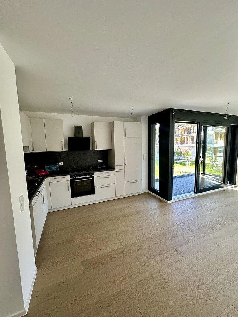 Pronájem bytu 3+1 68 m², Bellingweg 24, Stuttgart, Bádensko-Württembersko Pronájem bytu 3+1 68 m², Bellingweg 24, Stuttgart, Bádensko-Württembersko