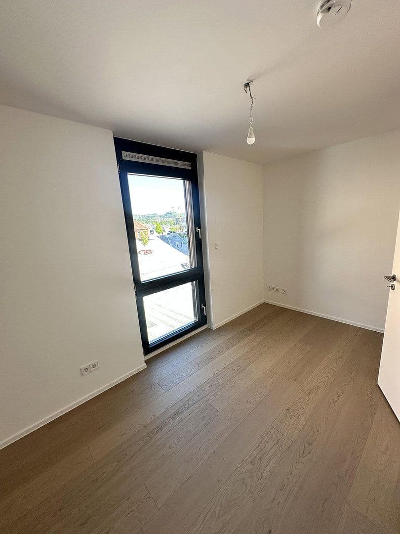 Pronájem bytu 3+1 68 m², Bellingweg 24, Stuttgart, Bádensko-Württembersko Pronájem bytu 3+1 68 m², Bellingweg 24, Stuttgart, Bádensko-Württembersko