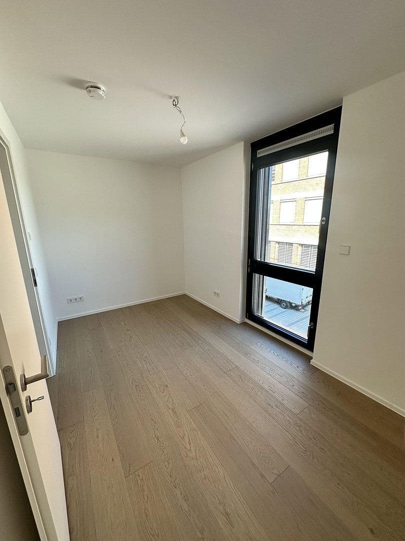 Pronájem bytu 3+1 68 m², Bellingweg 24, Stuttgart, Bádensko-Württembersko Pronájem bytu 3+1 68 m², Bellingweg 24, Stuttgart, Bádensko-Württembersko