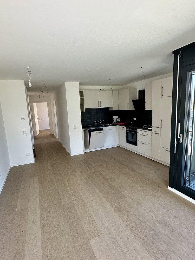 Pronájem bytu 3+1 68 m², Bellingweg 24, Stuttgart, Bádensko-Württembersko Pronájem bytu 3+1 68 m², Bellingweg 24, Stuttgart, Bádensko-Württembersko