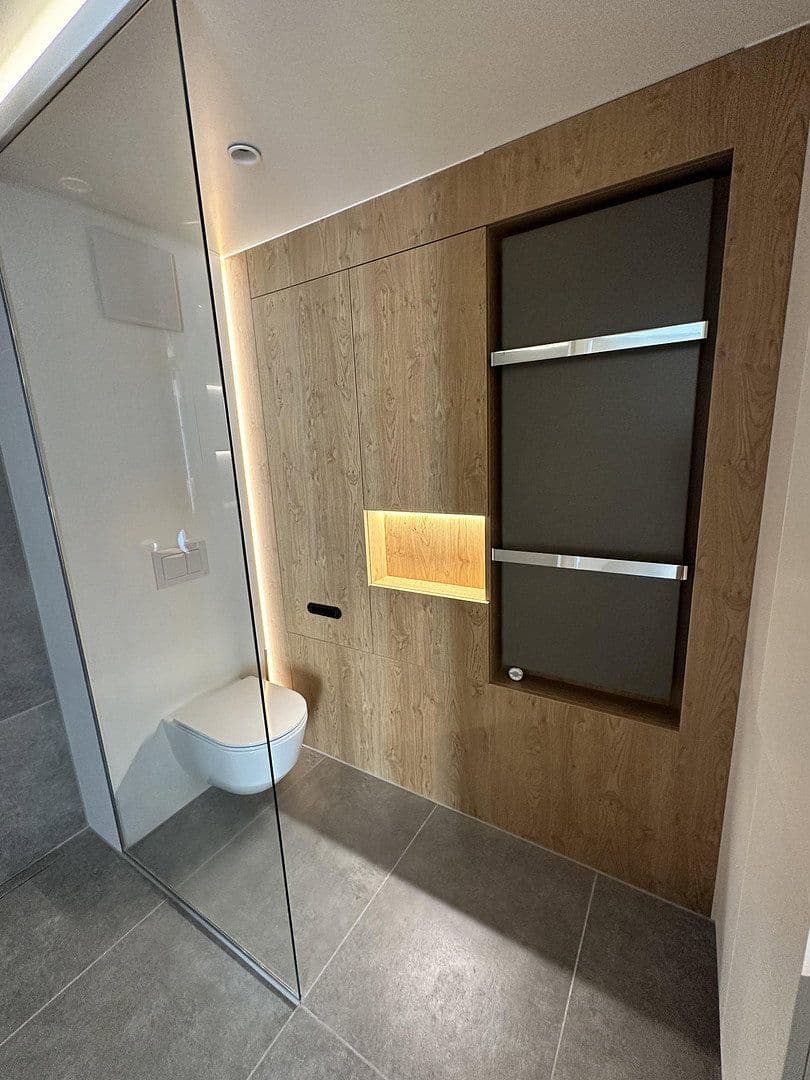 Pronájem bytu 3+1 68 m², Bellingweg 24, Stuttgart, Bádensko-Württembersko Pronájem bytu 3+1 68 m², Bellingweg 24, Stuttgart, Bádensko-Württembersko