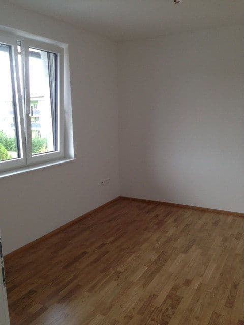 Pronájem bytu 2+1 53 m², Jubiläumstraße 28, Großweikersdorf, Dolní Rakousko Pronájem bytu 2+1 53 m², Jubiläumstraße 28, Großweikersdorf, Dolní Rakousko