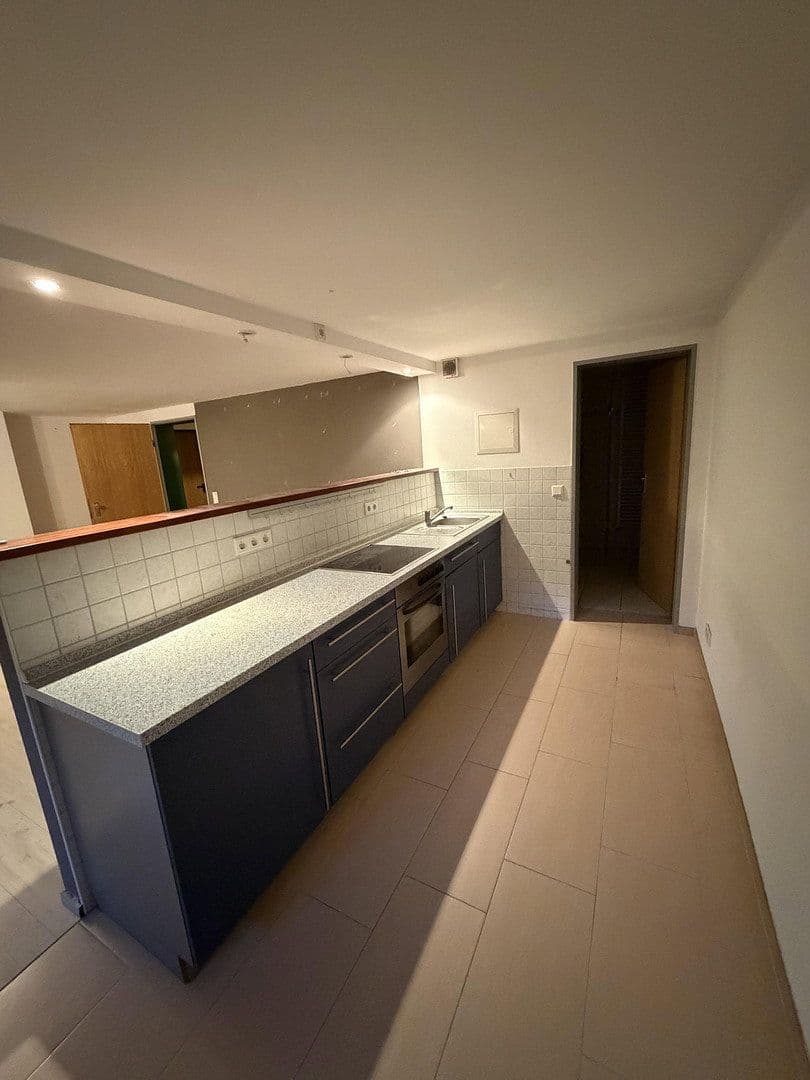 Prodej domu 337 m², pozemek 782 m², An der Lilie 33, Ratingen, Severní Porýní-Vestfálsko Prodej domu 337 m², pozemek 782 m², An der Lilie 33, Ratingen, Severní Porýní-Vestfálsko