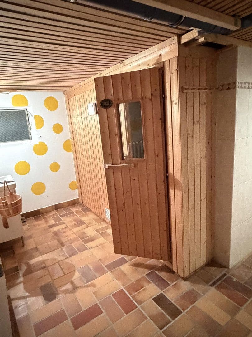 Prodej domu 337 m², pozemek 782 m², An der Lilie 33, Ratingen, Severní Porýní-Vestfálsko Prodej domu 337 m², pozemek 782 m², An der Lilie 33, Ratingen, Severní Porýní-Vestfálsko