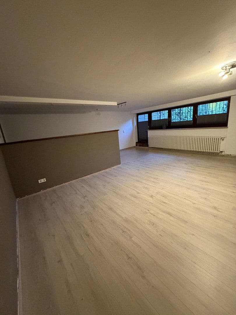 Prodej domu 337 m², pozemek 782 m², An der Lilie 33, Ratingen, Severní Porýní-Vestfálsko Prodej domu 337 m², pozemek 782 m², An der Lilie 33, Ratingen, Severní Porýní-Vestfálsko