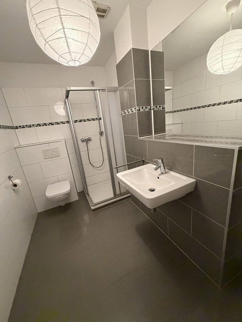 Prodej domu 337 m², pozemek 782 m², An der Lilie 33, Ratingen, Severní Porýní-Vestfálsko Prodej domu 337 m², pozemek 782 m², An der Lilie 33, Ratingen, Severní Porýní-Vestfálsko