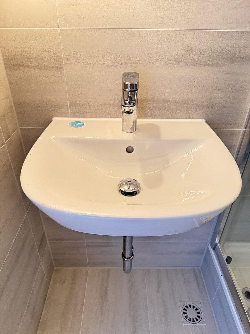 Pronájem bytu 2+1 46 m², Bochumer Straße 10, Köln, Severní Porýní-Vestfálsko Pronájem bytu 2+1 46 m², Bochumer Straße 10, Köln, Severní Porýní-Vestfálsko