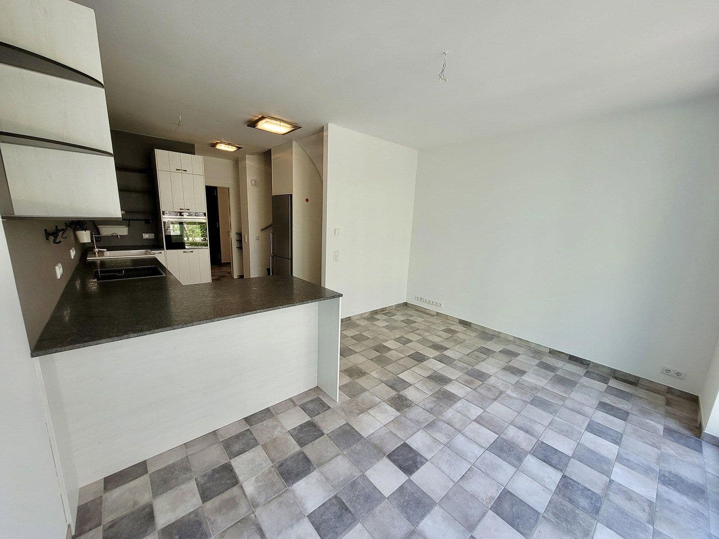 Prodej domu 145 m², pozemek 45 m², Potsdam, Braniborsko Prodej domu 145 m², pozemek 45 m², Potsdam, Braniborsko