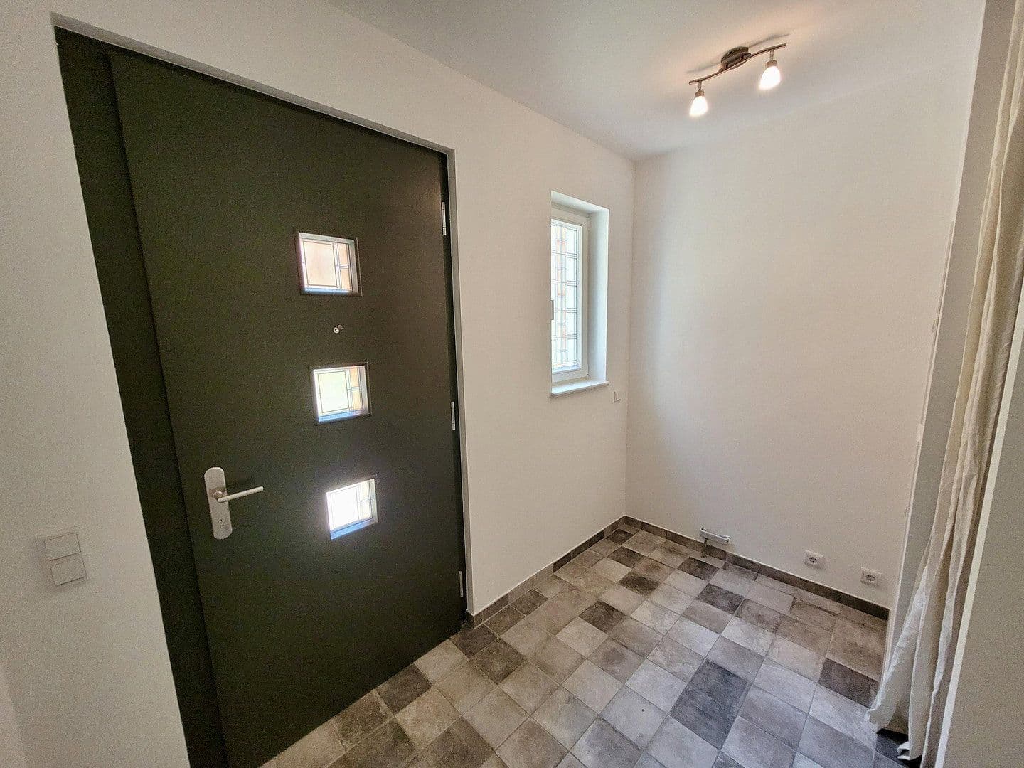 Prodej domu 145 m², pozemek 45 m², Potsdam, Braniborsko Prodej domu 145 m², pozemek 45 m², Potsdam, Braniborsko
